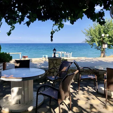 Panorama - Restaurant 2* Diakopto