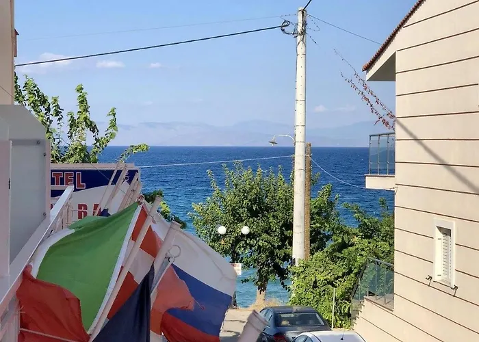 Panorama - Restaurant 2* Diakopto